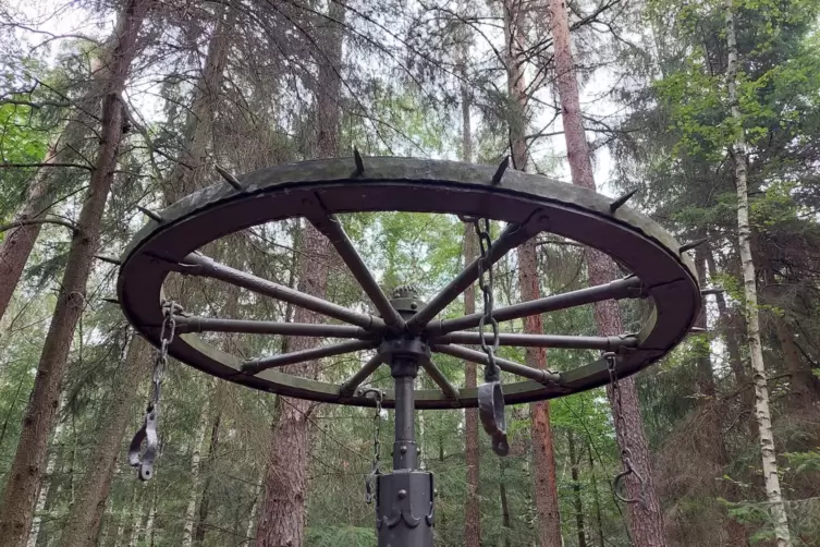 Geschichtstr&auml;chtig geht es auf dem &bdquo;Ritter-Gerin-Weg&ldquo; zu. 
