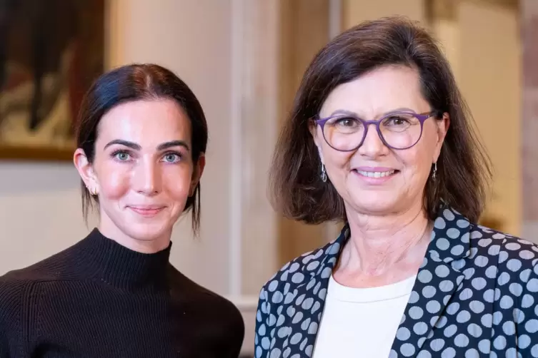 Lisa M&uuml;llers Praktikum bei Ilse Aigner endet