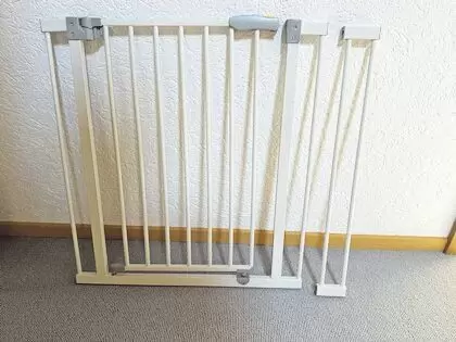Open´n Stop Safety Gate, 75-81 cm, plus Verlängerung 9 cm, weiß, selten benutzt, abholbar in 67663 KL, VB 34,-  €