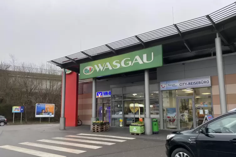 In der Bitscher Stra&szlig;e hat die Wasgau AG die ersten SB-Kassen des Konzerns eingef&uuml;hrt. 