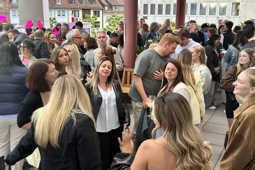 Viele Gäste haben Tanzlaune mitgebracht.