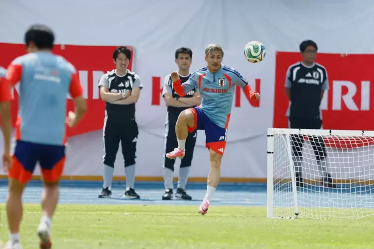 Fu&szlig;ball WM - Trainig Japan