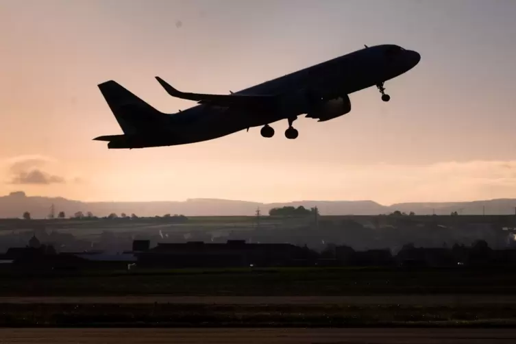 Flugzeug hebt ab