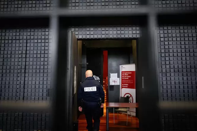 Urteil gegen »Maskenmann« in Frankreich erwartet