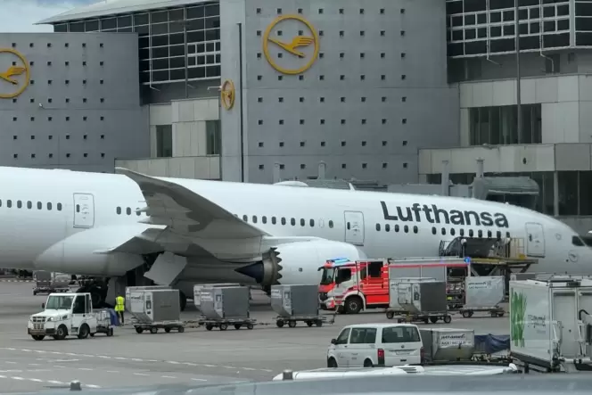 Dreamliner-Fahrwerk knickt ein