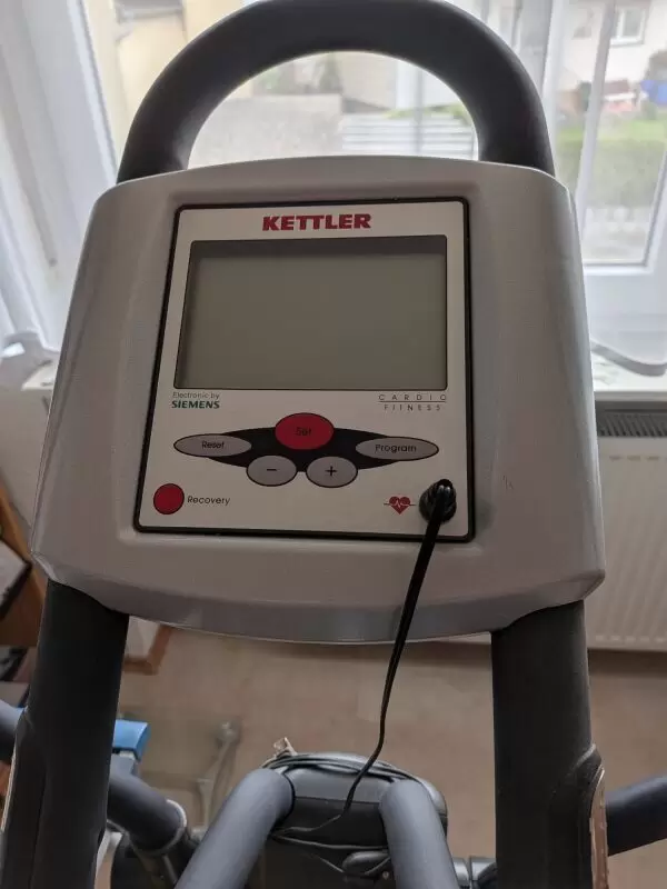 Verkaufe Kettler Ergometer GTR2 wenig benutzt fast neuwertig mit programmierbaren Leistungsstufen sowie Siemens Fitness Cardio F