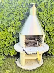 11254610_10_1 Stationärer Gartengrill / Kamingrill weiß (frisch gereinigt) mit Edelstahlhaube, Grillrost und Schwenkrost an Selbstabholer zu v