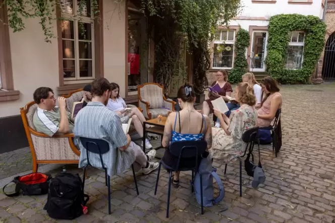 Silent Book Club Mainz