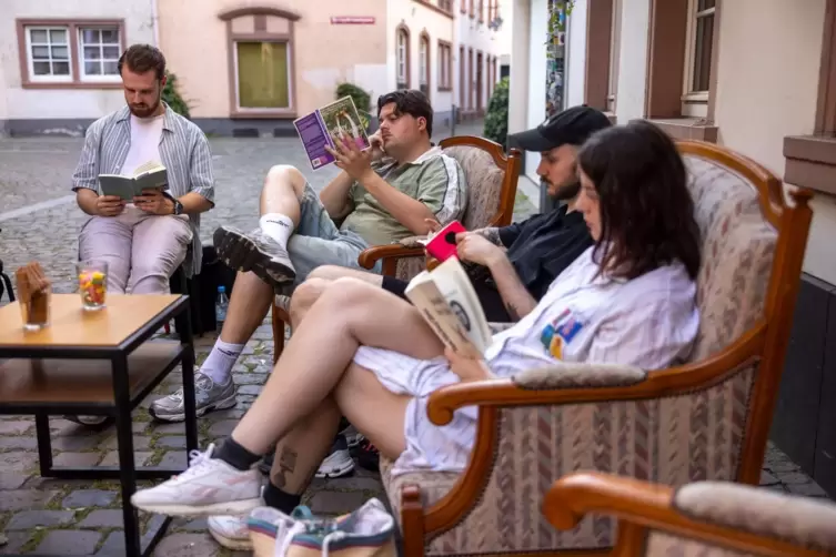 Silent Book Club Mainz