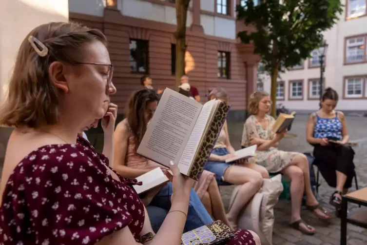 Silent Book Club Mainz