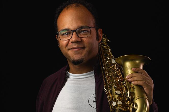 Altsaxofonist Luis Schramm ist Mitglied der Brassband Tacet.