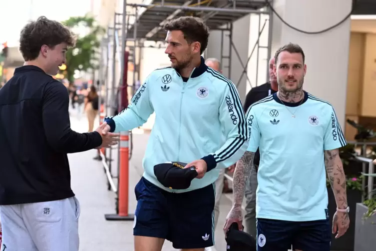 Leon Goretzka und David Raum