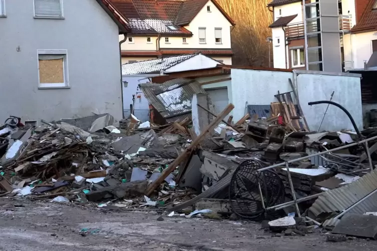 Nach Explosion mit drei Toten