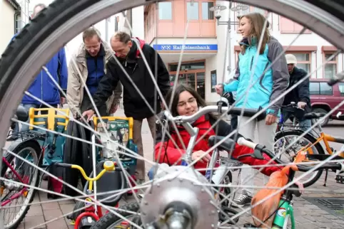 2010 gab es erstmals einen Fahrrad-Flohmarkt in Schifferstadt. 