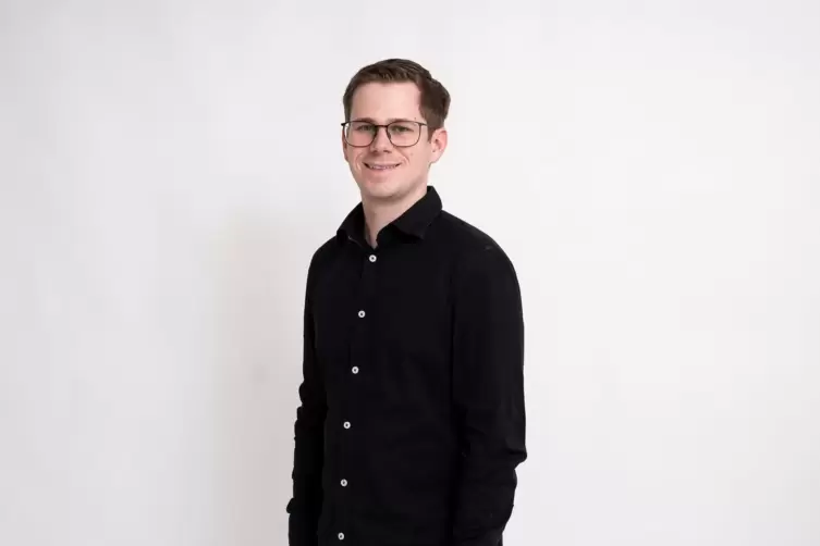 Der Ha&szlig;locher Dennis Messer 