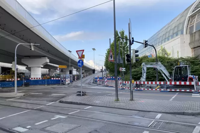 Nahe dieser Stelle finden die Arbeiten statt.