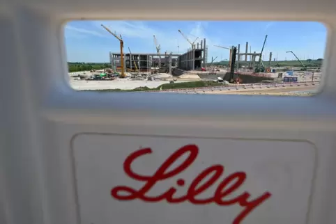 Nur noch halb so wuchtig: Das neue Eli Lilly Werk in Alzey. 