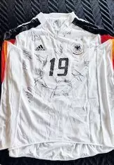 11254741_10_1 Nationalmannschaft, Rückennummer 19 >>> mit den original Unterschriften von Nationalspielern des Jahres 2005, Cool Ausstattung,