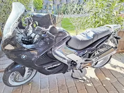 Aus Altersgründen abzugeben. Vollausstattung, Tempomat, Sitzheizung etc. Top in Schuss, unfallfrei. TÜV 07/2027. Römerberg bei S
