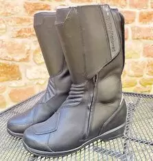 11254864_10_1 Größe 40, ungetragen, Leder, wasserdicht durch Goretex, verstellbare Wadenweite für großen Wadenumfang, Klettverschluss, NP 250€
