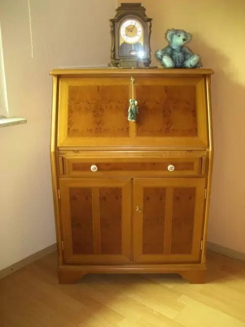 11254687_10_1 Kirschbaum Kischbaum-Ebe Echtholz Markenmöbel Jofi Jeunesse Raumteiler Standuhr Orientteppiche Persien (Echtheitszertifikat) Kie