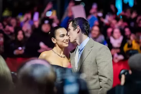 Dua Lipa und Callum Turner