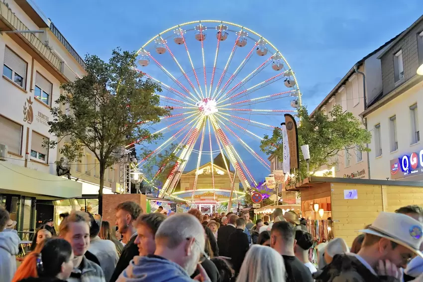 Frankenthaler Strohhutfest:: Blickfang Riesenrad.