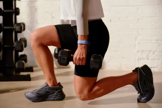 Der Fitnesstracker Fitbit Air von Google