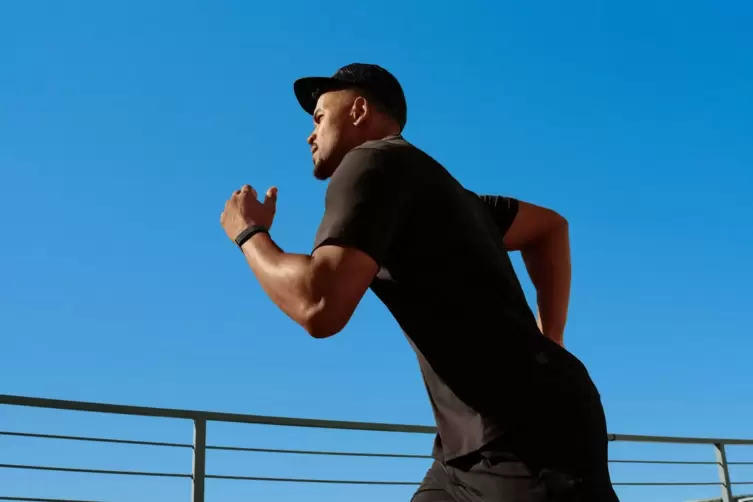 Der Fitnesstracker Fitbit Air von Google