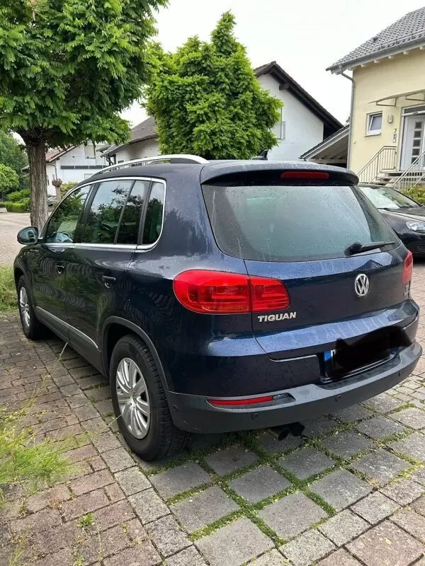 11254933_10_1 Sehr gepflegt, jährl, Inspektion, zuletzt 04/2026 (Scheckheft vorh.), TÜV bis 05/2027, tadelloser Zustand, Austauschmotor bei 72