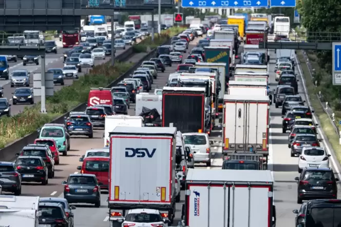 Stau auf der A5