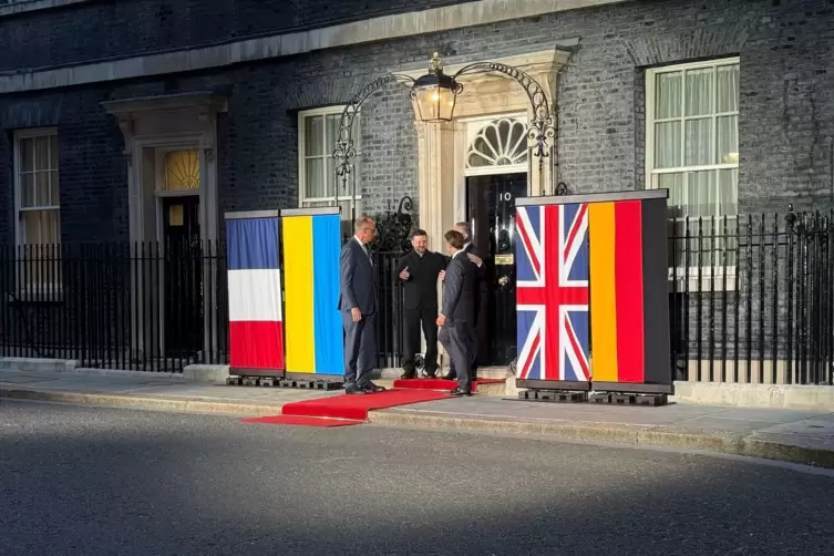 Ukraine-Krieg - Treffen von Starmer, Merz, Macron und Selenskyj