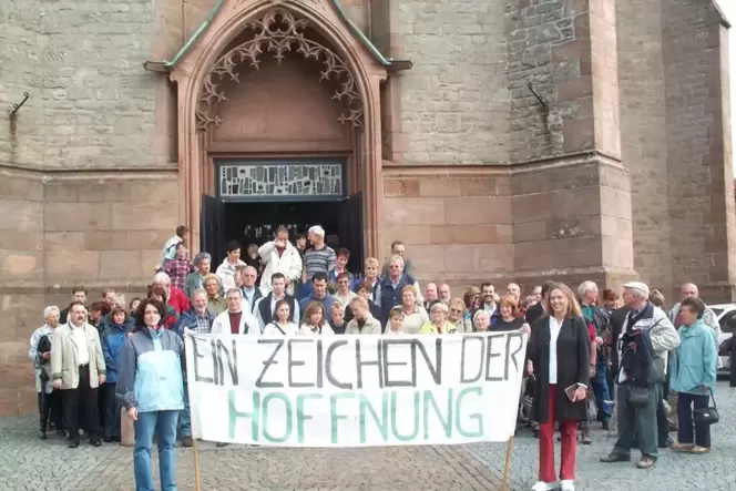 Das Bild stammt aus der Anfangszeit. Schon vor 30 Jahren wollte und konnte der Hungermarsch ein »Zeichen der Hoffnung« setzen.