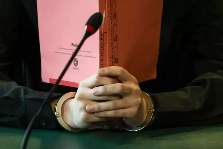 Prozess wegen geplantem Sprengstoffanschlag auf Klinik
