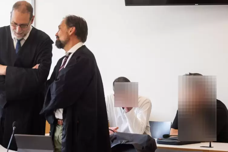 Auftakt Prozess wegen Sprengung von Geldautomaten
