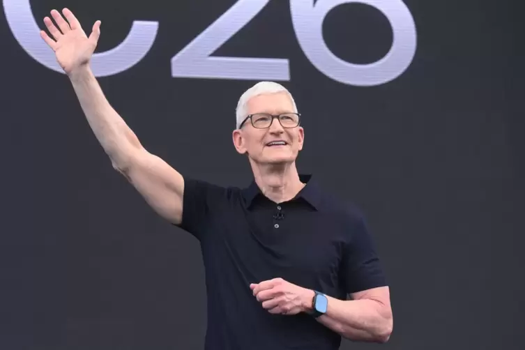Tim Cook