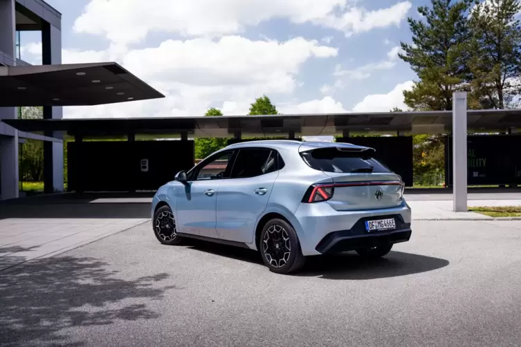 Der neue MG4 EV Urban 54 kWh Premium