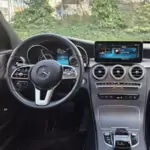 das Fahrzeug überzeugt durch umfangreiche Ausstattung und einen hervorragenden Allgemeinzustand – ein ideales, vernünftiges Allt
