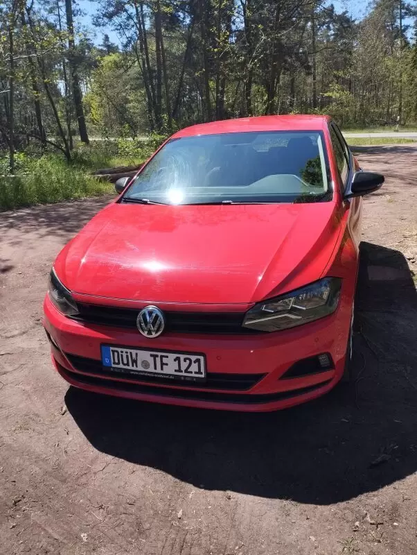 11255205_10_1 Absolut Neuwertiger roter Polo mit erst 15517km-Nachweisbar mit Rechnungen und TÜV Berichte-Klimaanlage-Radio-Einparkhilfe-Allwe