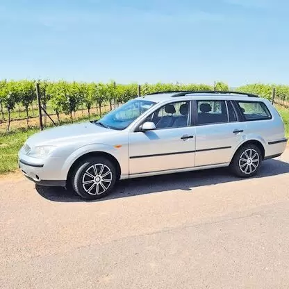 Unfallfrei, Tüv 07/2027, Nichtraucherfahrzeug