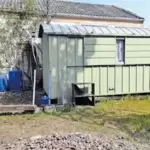 11255282_10_1 Stahlträger, Betonkübel, Baucontainer uvm. günstig abzugeben.