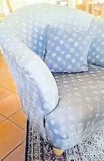 1 Designer Einzelsessel mit einwandfreier, fester Polsterung und gepflegt gealtertem Stoffbezug (Domicil /Fachgeschäft) für 90 E