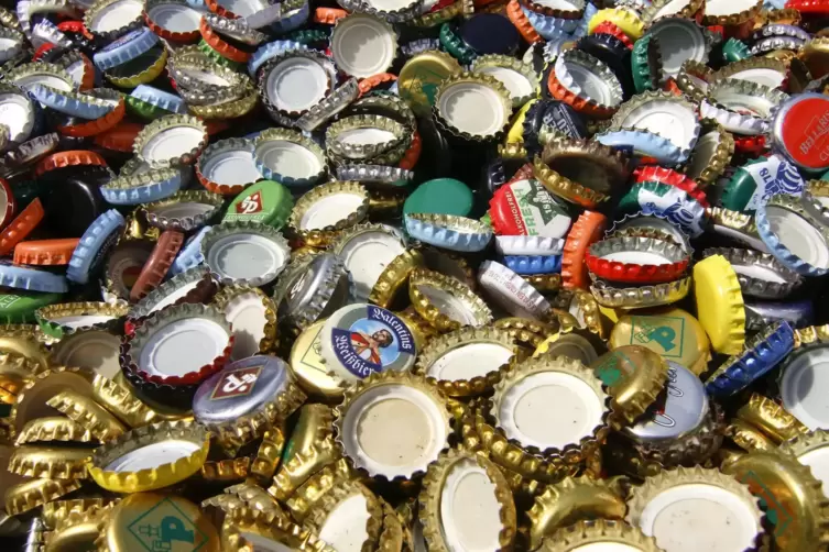 Viele, viele bunte Kronkorken! 