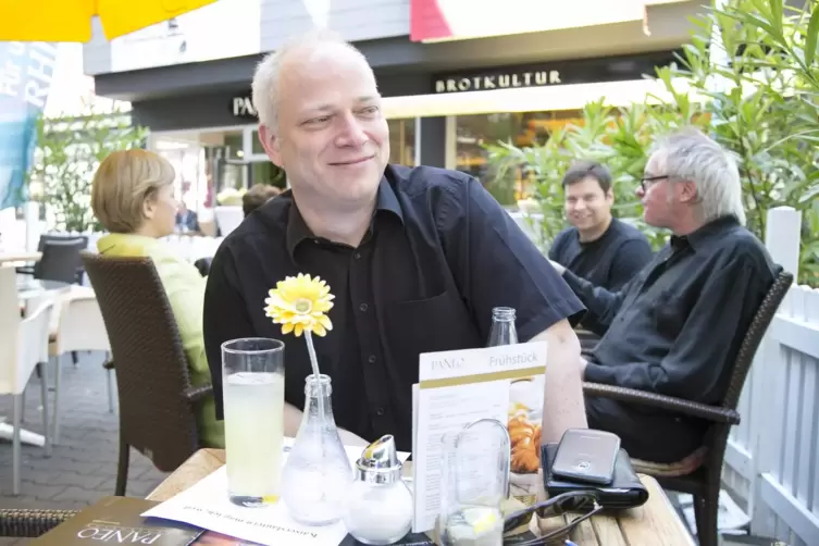 Freut sich aufs Jubil&auml;umsprogramm: Bandleader Jens Vollmer.