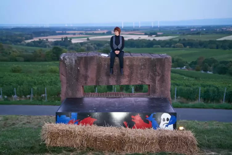 2023: &bdquo;Vom Weinberg bis zur gr&uuml;nen Insel &ndash; Erz&auml;hlungen von Hexen, Werw&ouml;lfen und Drachen&ldquo;.
