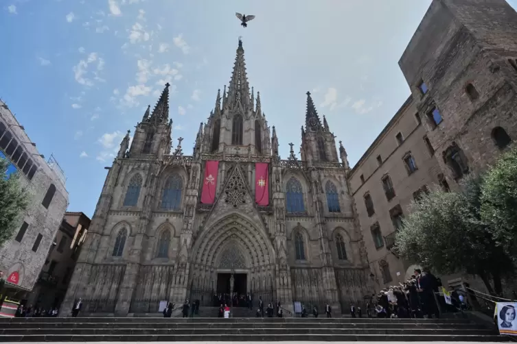 Papst Leo XIV. besucht Spanien - Barcelona