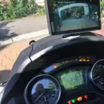 Metallic-Blau, für PKW-Führerschein, Zubehör überkomplett, TÜV 05/2028, Inspektion und Reifen neu, großes Garmin-Navi mit Blueto