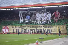 Beim 3:0 über den Karlsruher SC in dieser Saison erinnerten die FCK-Fans an Martin Wagners goldenes Tor im DFB-Pokalfinale 1996.
