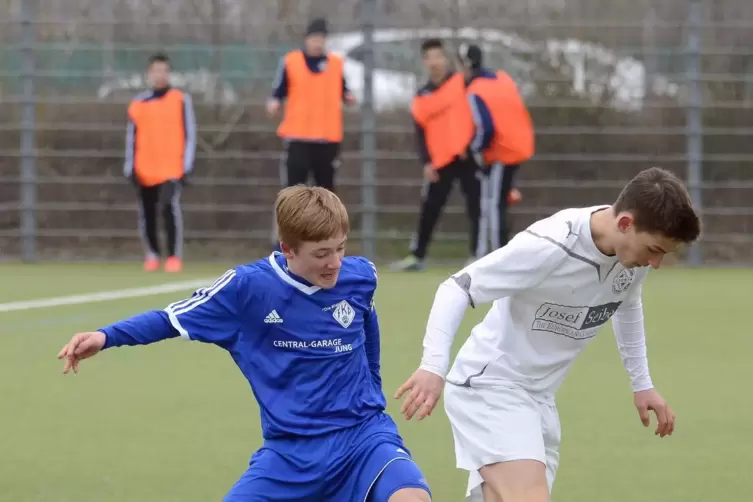 Jonas Vogt (l.) in jungen Jahren im FKPTrikot.