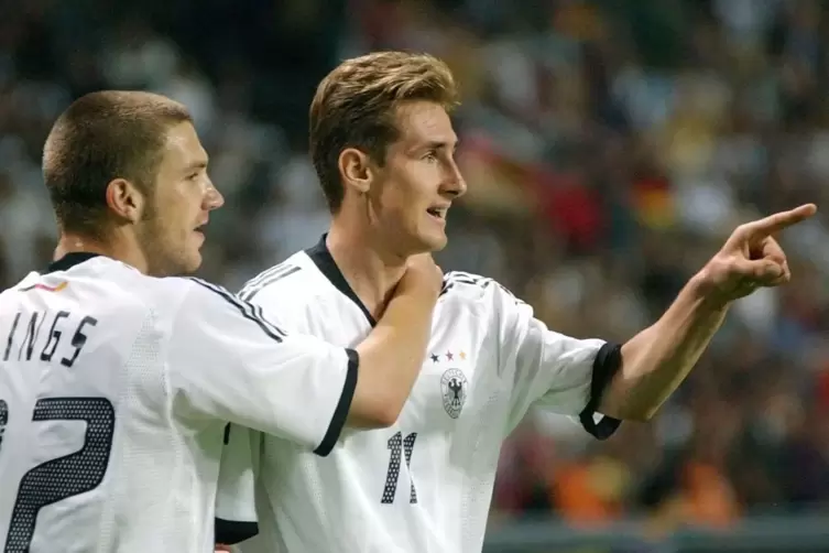 WM2010 - Auftaktsieg Deutschlands bei Fu&szlig;ball-WM 2002